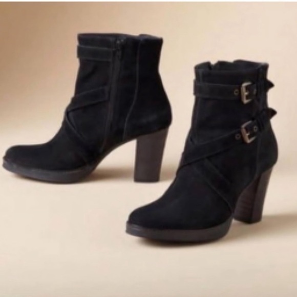 Sundance Chunky Heel Suede Ankle Boot - Picture 1 of 13